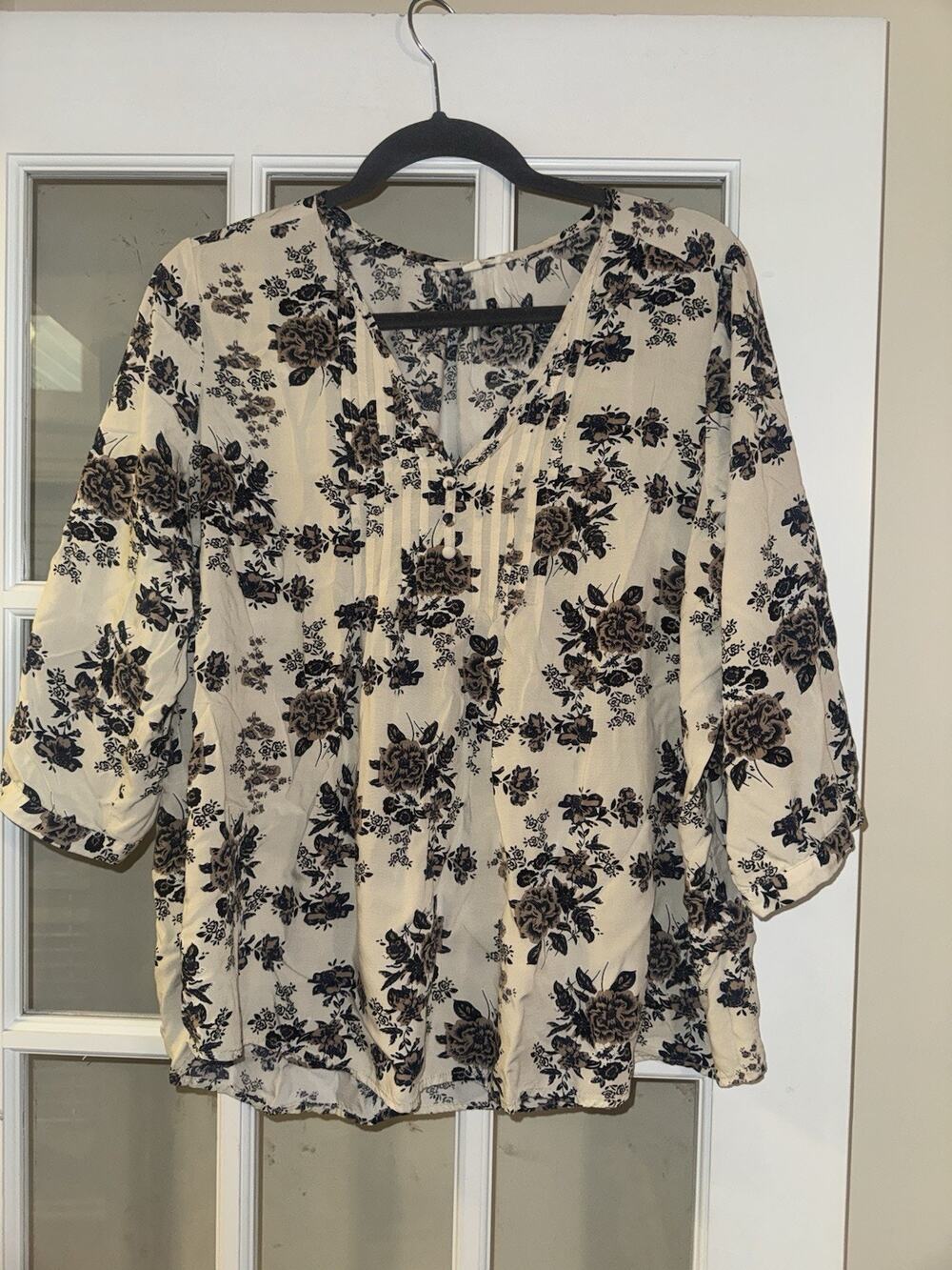 Fun2Fun Women 1X Ivory Blue Floral Blouse Boho Peasant Top 3/4 Sleeve Rayon